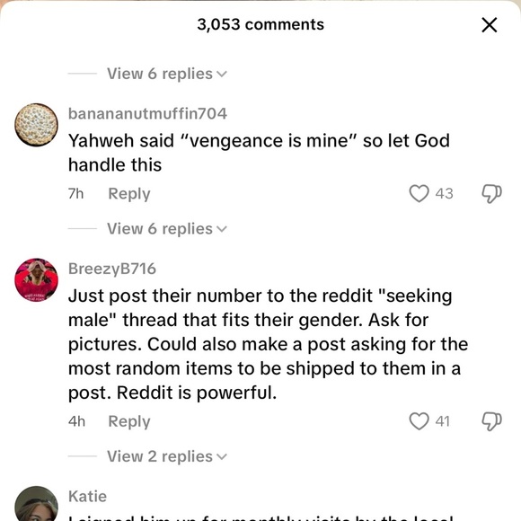 Vintage 1996 Tomahawk Resort Crewneck Sweatshirt USA Made 90’s Fruit Of The Loom - Picture 2 of 10